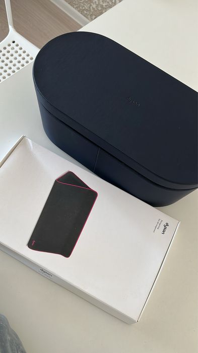 Продаю Dyson оригинал