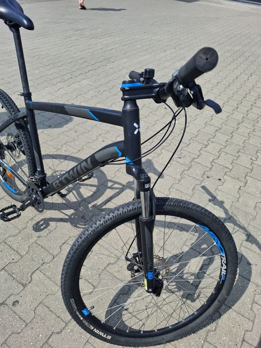 Bicicleta de vânzare