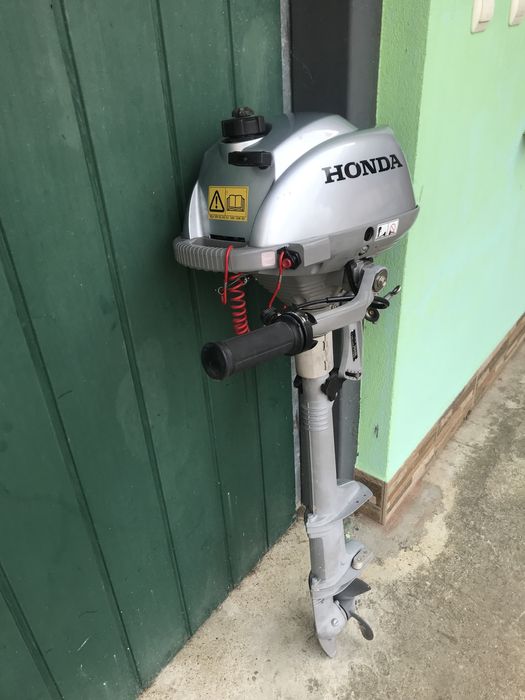 Ямаха- извънбордов двигател за лодка