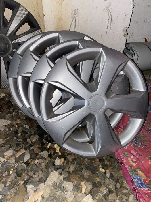 Комплект колпаков на 15