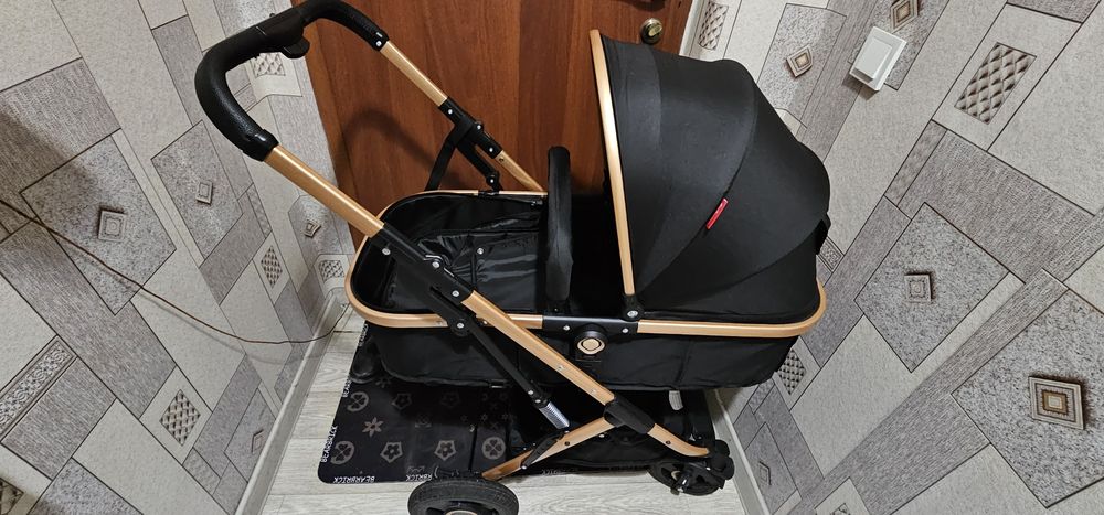 Коляска трансформер Belecoo 321, черный