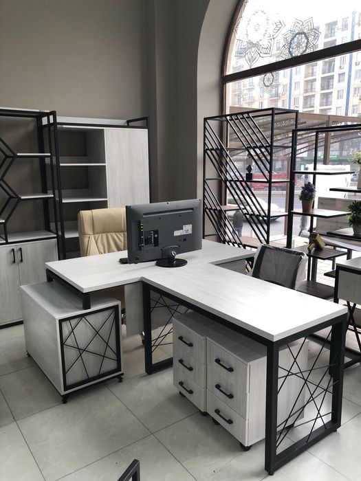 Директорский стол Rahbar stoli ofis stoli loft stol Tayyor