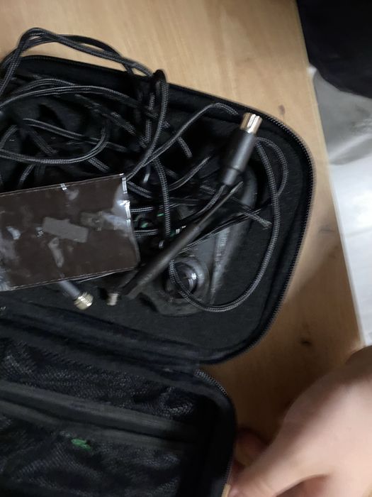 Controler RAZER sabertooth in stare ff buna