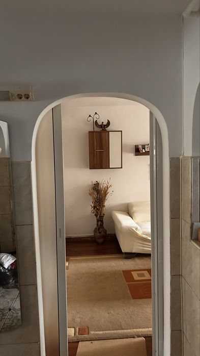 Apartament,parter,3 camere,micro17