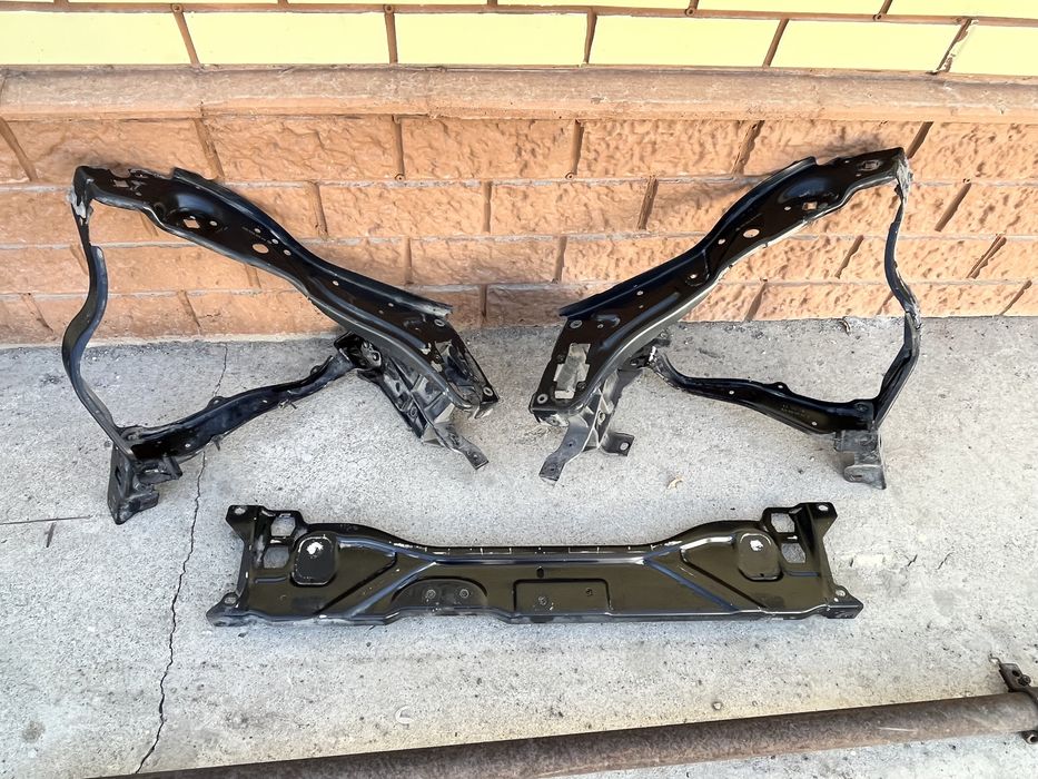 Продам запчасти Mercedes E W212