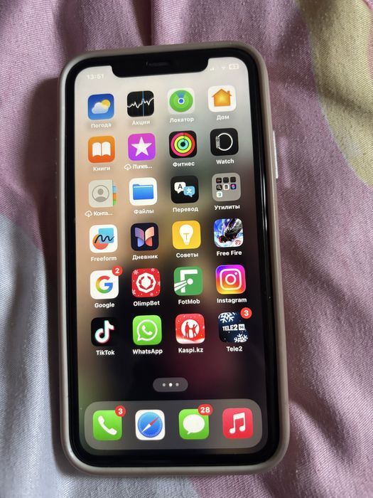 iPhone 11 емкость 81 сарапины нет