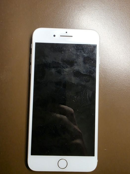 Apple  iphone 8 plus 64 gb