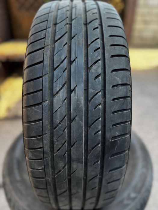 Продам комплект резины