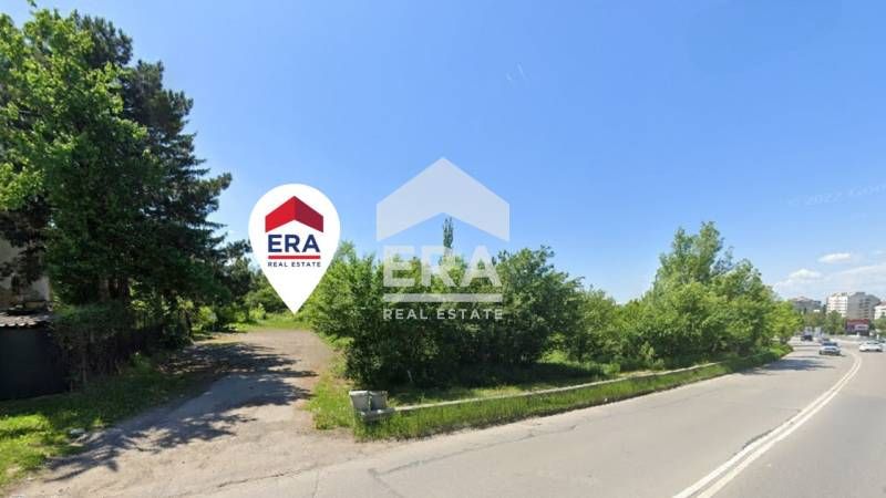 Парцел на Околовръстен път срещу "Порше София Юг"