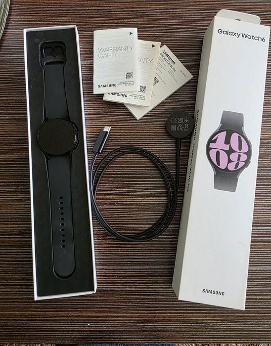 Смарт часовник Samsung Galaxy Watch 6, Graphite