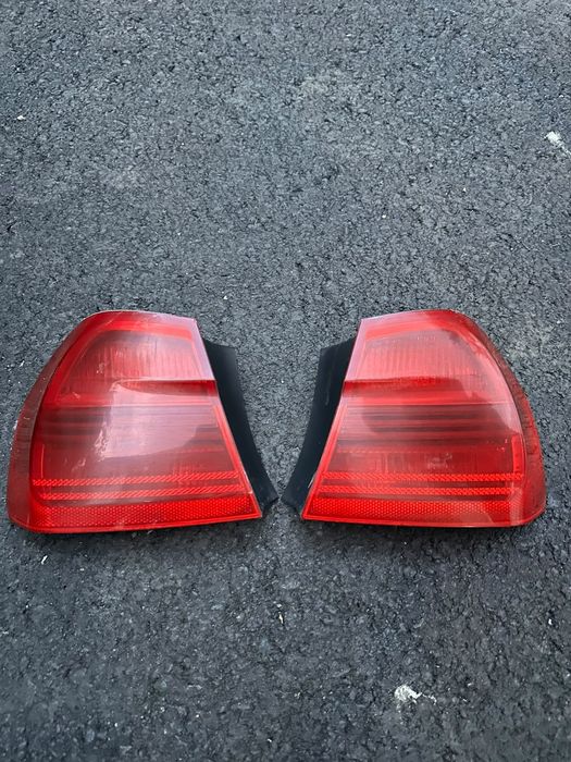 Задние фонари BMW e90 дорест