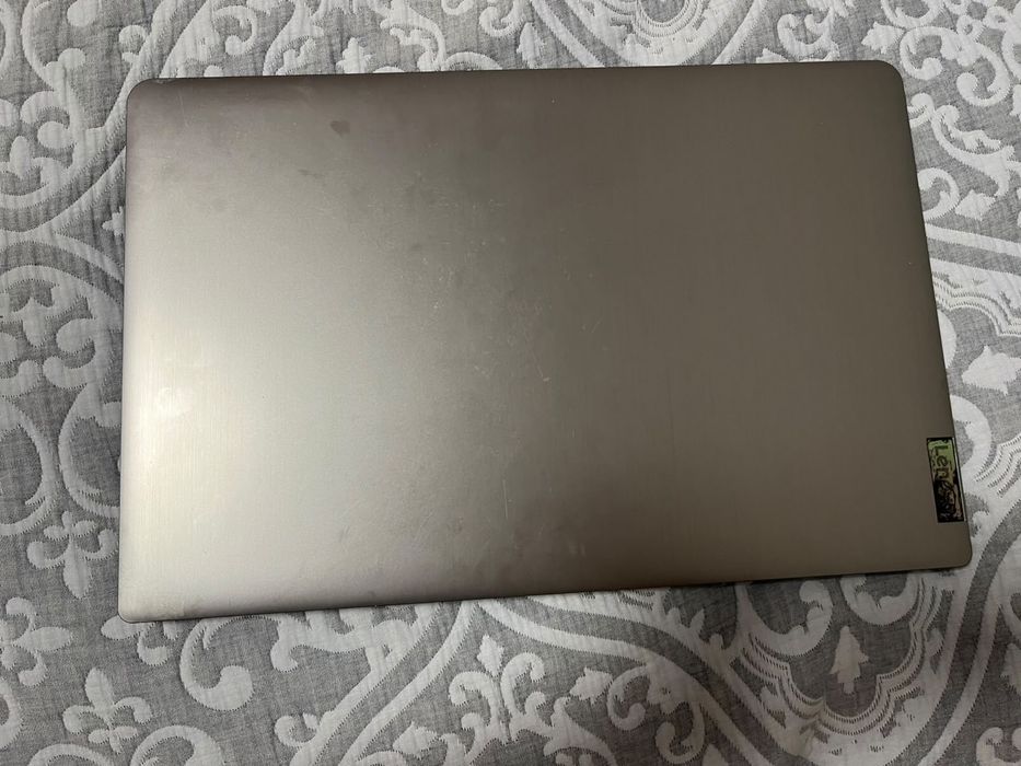 Ноутбук Lenovo ideapad 3