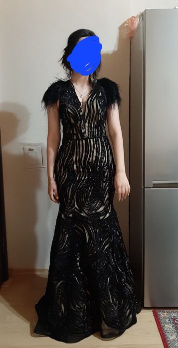 Елегантна рокля тип русалка