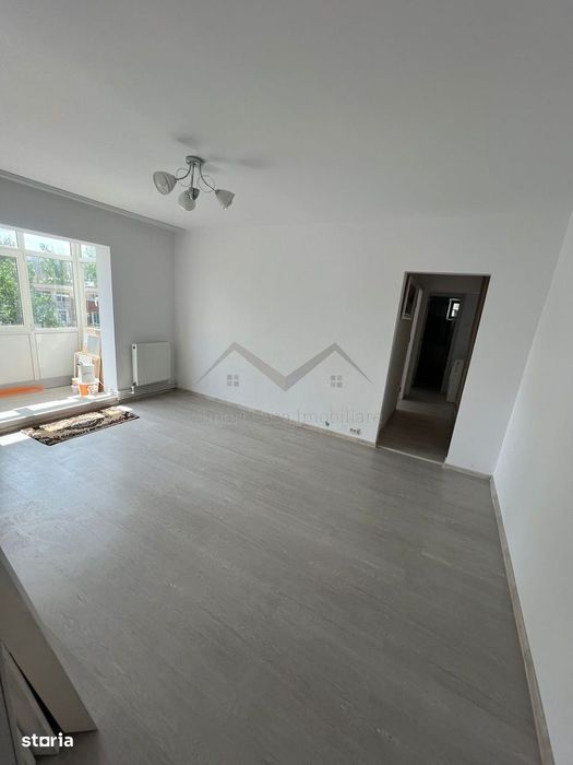 Apartament 3 camere Podu Ros-Primaverii