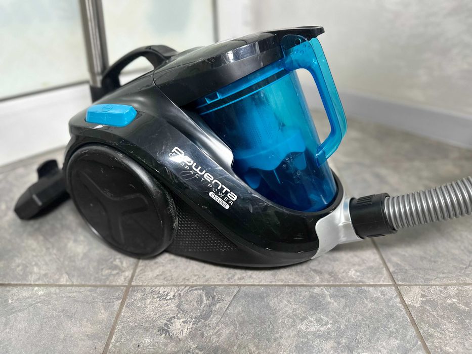 Прахосмукачка без торба ROWENTA COMPACT POWER CYCLONIC RO3731EA 1.50 L