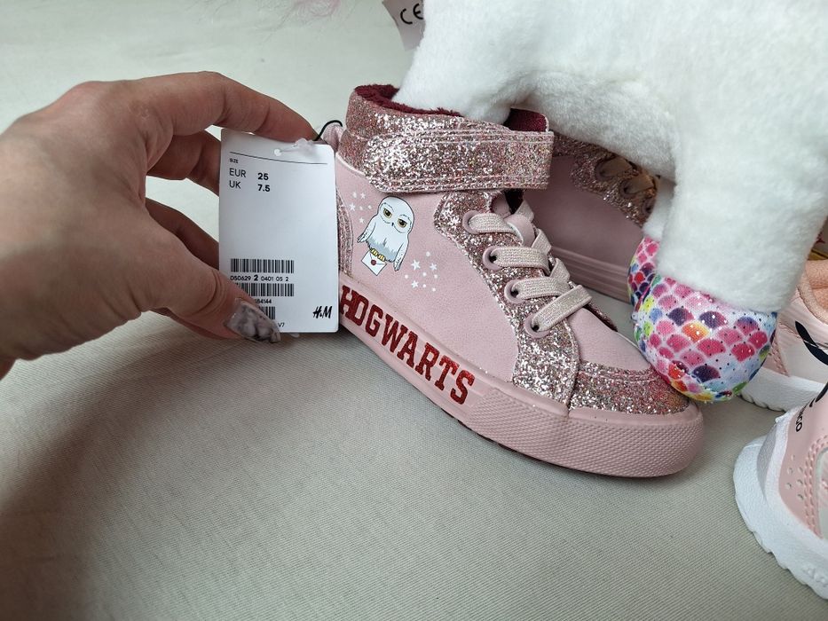 Нови дизайнерски ботички за малка госпожичка размер 25