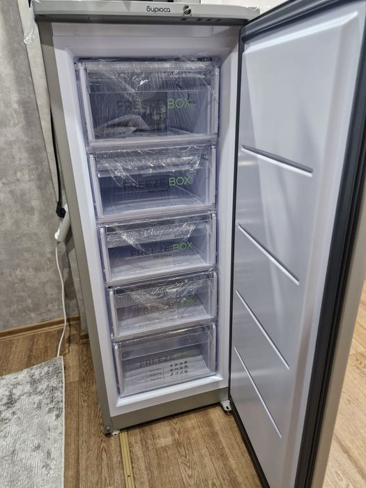 Продам новую морозилку