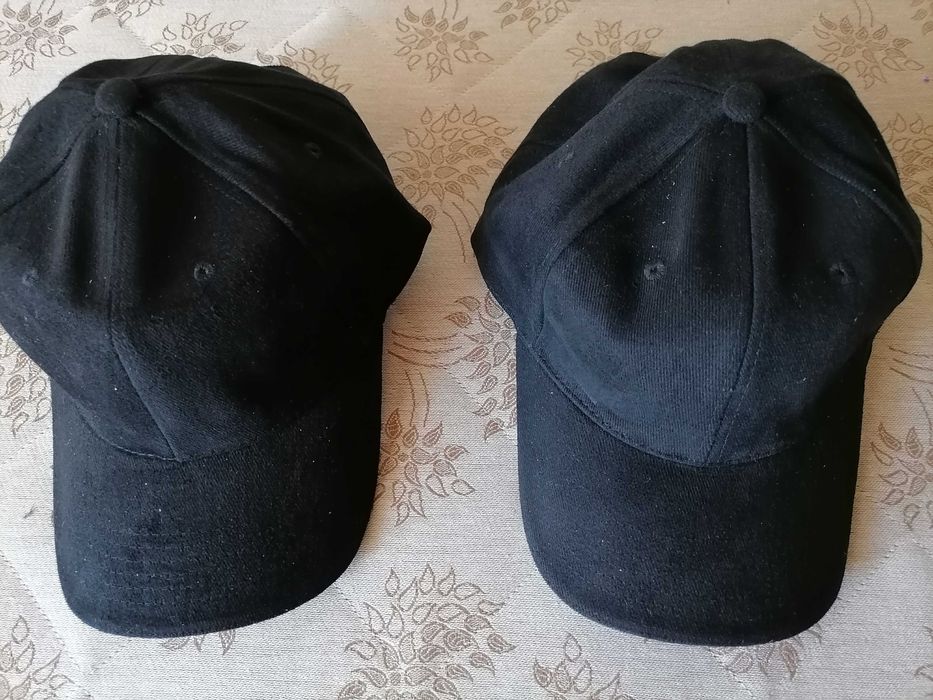 Lot de 1 00 șepci noi diverse modele