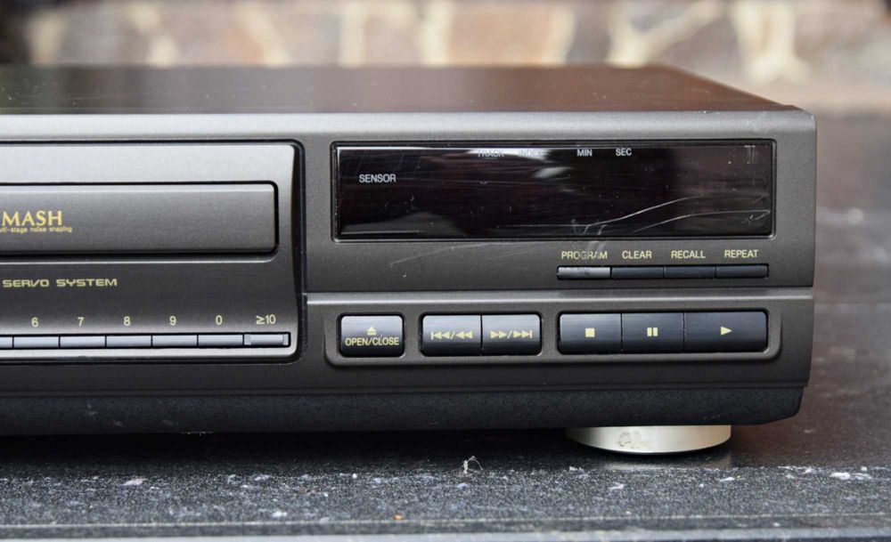 CD Player Technics SL-PG 570A