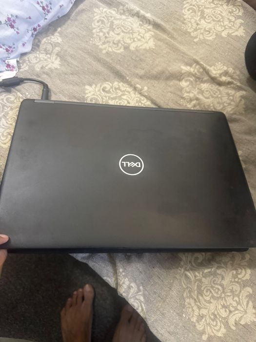 Dell laptop intel core i5... 8GB/256GB