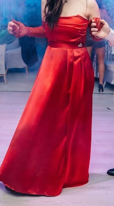 Бална рокля - сатен