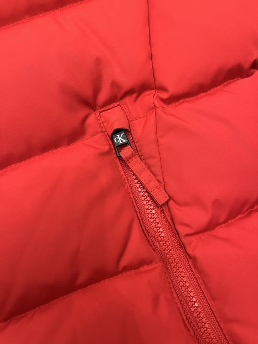 Calvin Klein Jeans червено зимно яке