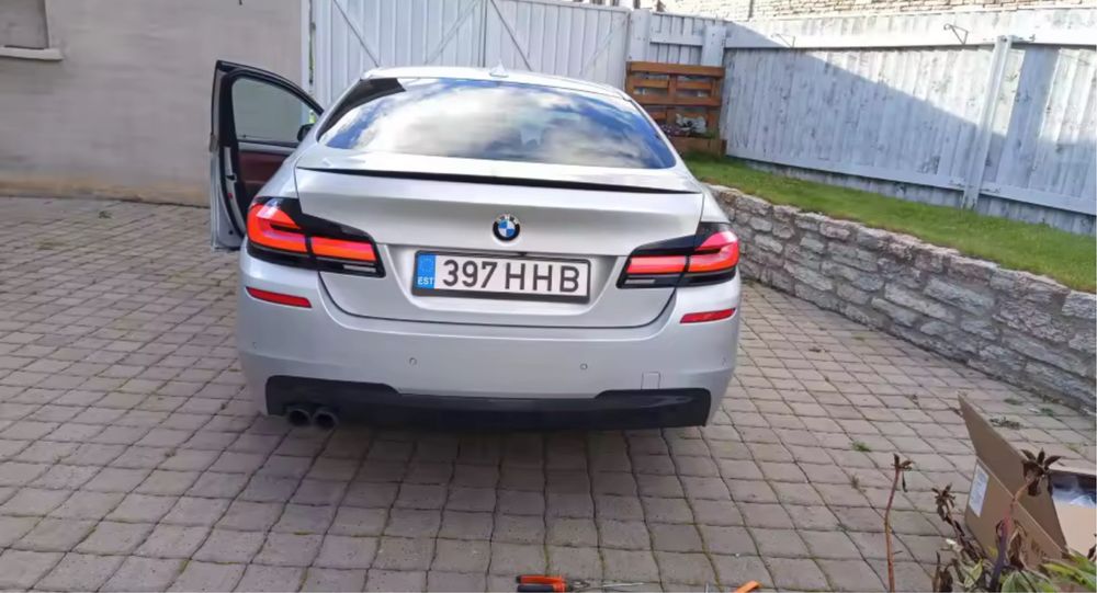 Тунинг задните стопове за BMW 5 F10 (2011-2017) с визия на G серията