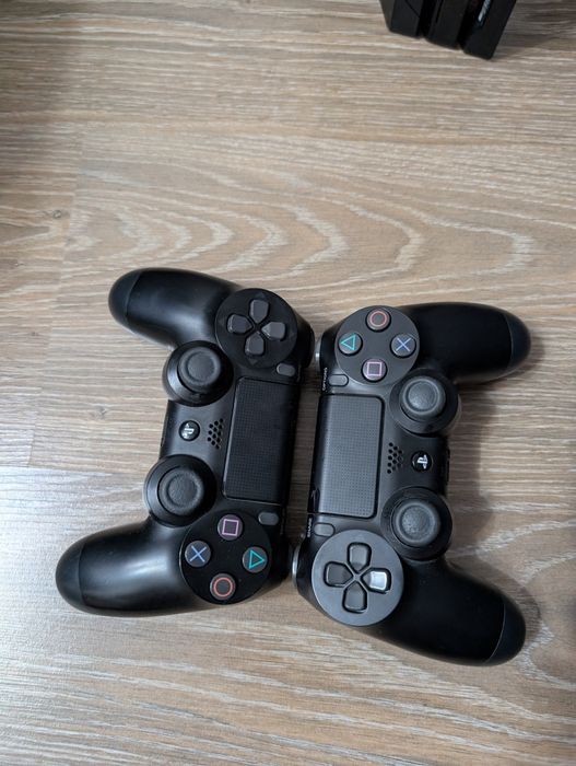 Playstation 4 pro пс4 про 1tb+2дж