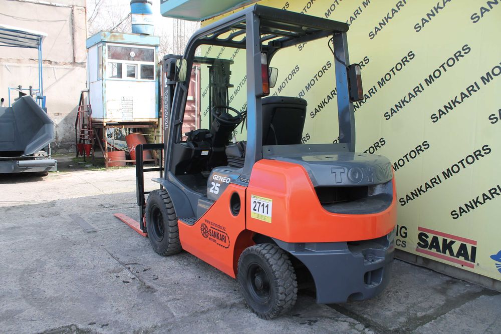 Toyota 8FGL25 2015 г.