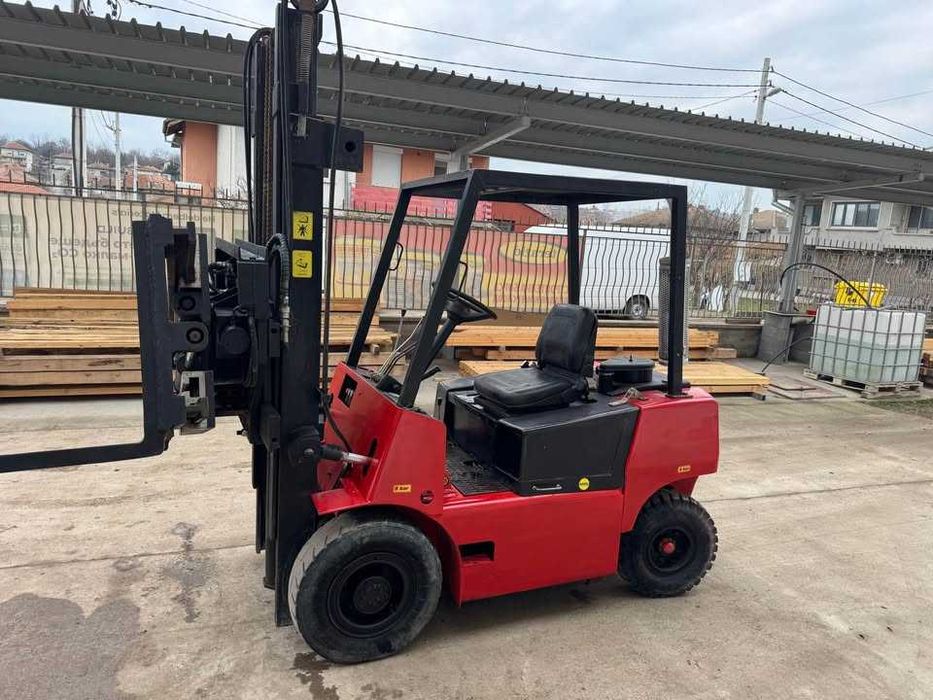 Рециклиран дизелов мотокар 2.5Т с РОТАТОР