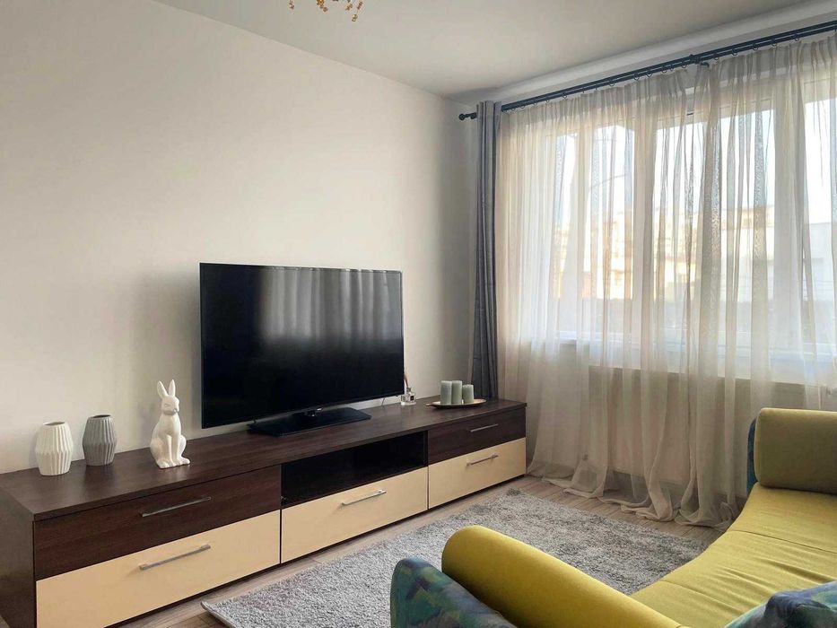 Apartament 2 camere de inchiriat renovat recent central