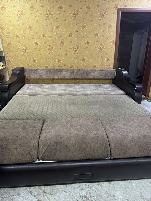 Продам диван 55000