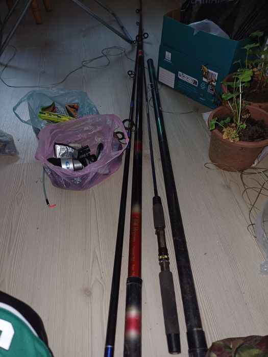 3 lansete + Accesorii diverse