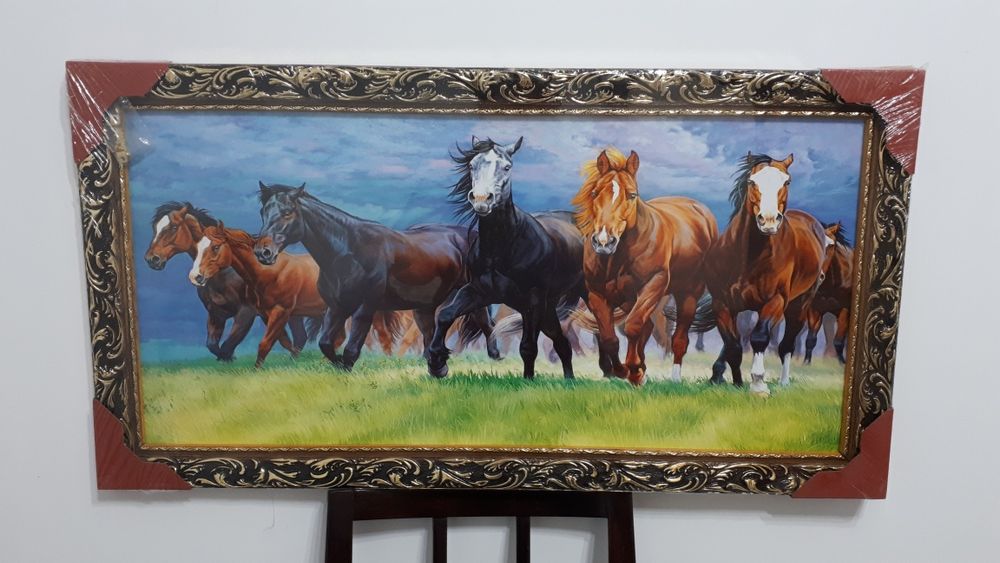 Картины в рамке новые