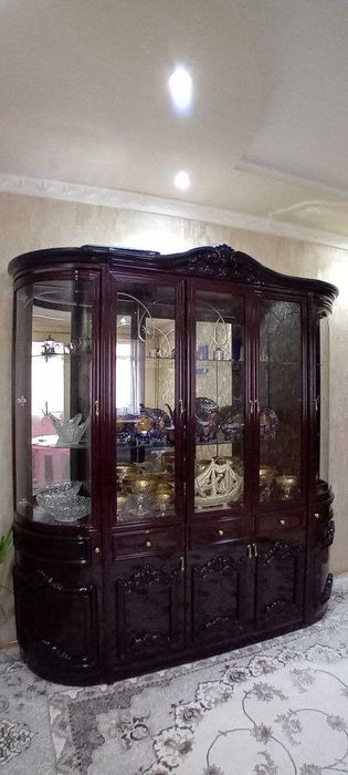 Стенка. Продам. Срочно.