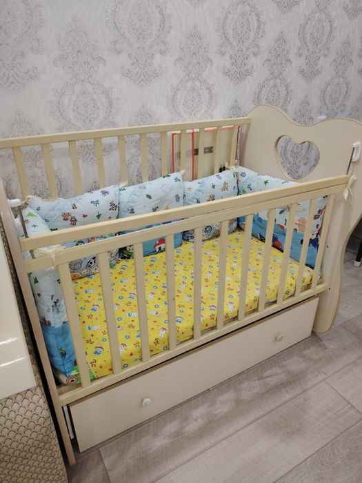 Продам детскую кровать