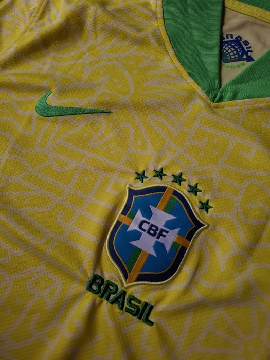 Nike Brazil тениска 2XL размер.