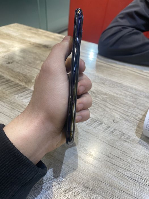 Iphone 11 pro 64gb sotiladi