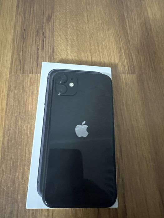 Айфон 11 64гб черного цвета