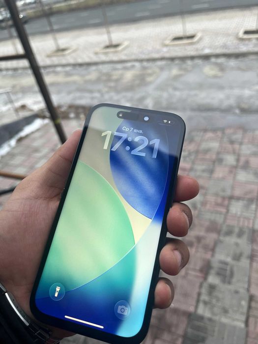 Продается Iphone 15 128gb