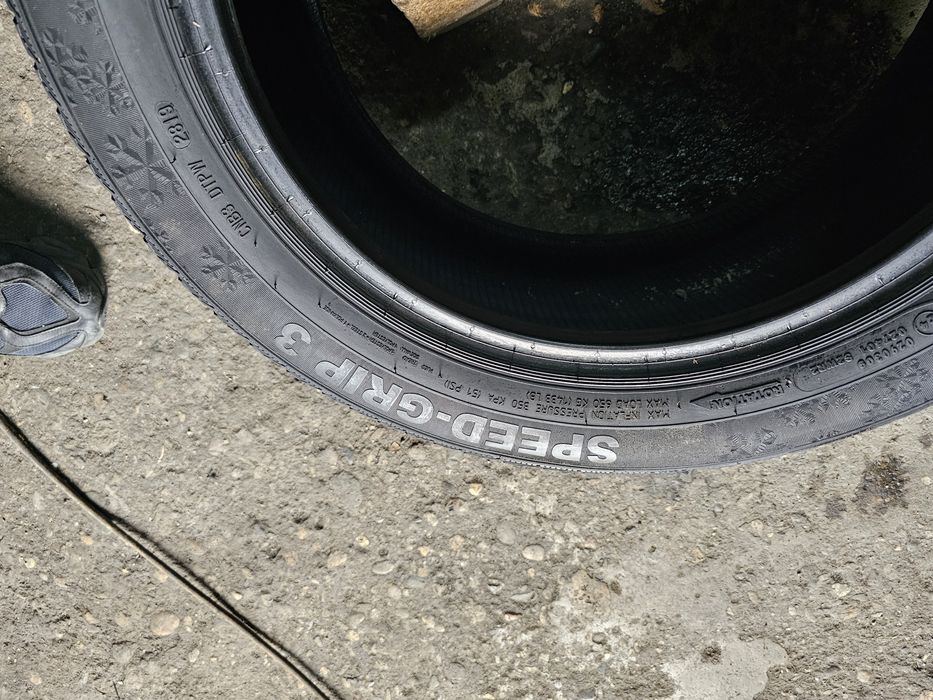 4 anvelope iarna 215 55 16 Semperit 2019