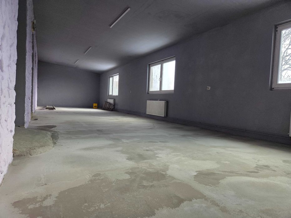 Spatiu de inchiriat, 250 mp Chisineu Cris