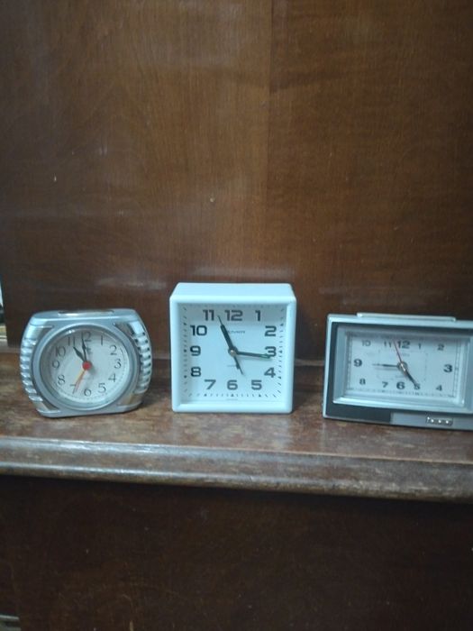 Часы будильник со звонком