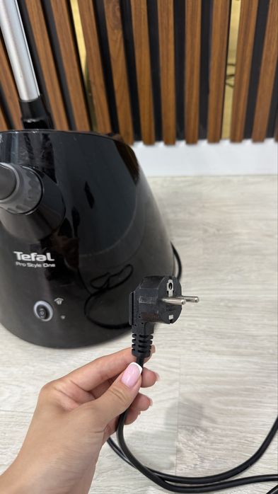 Отпариватель Tefal Pro Style One черный
