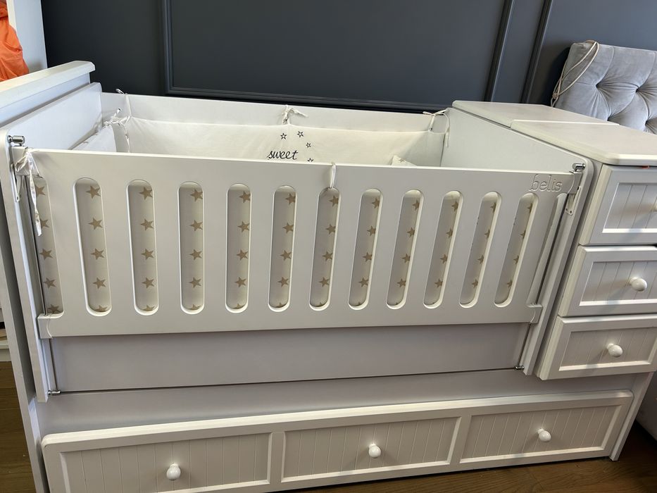 Бебешко/детско легло с матрак и спално бельо