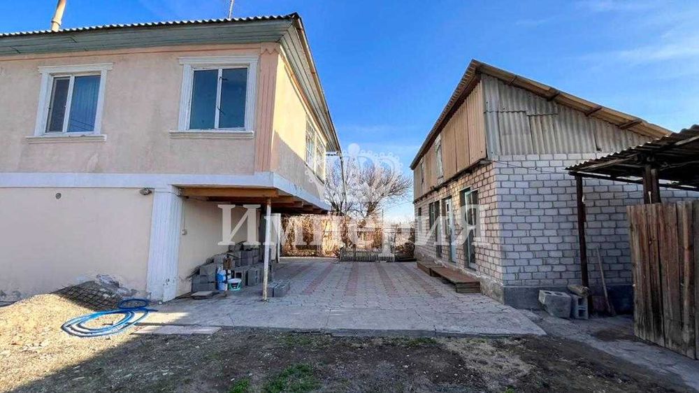 5 ком дом в Центре