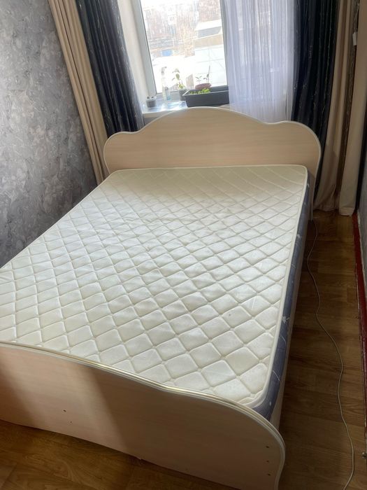 Привет всем продам кровать