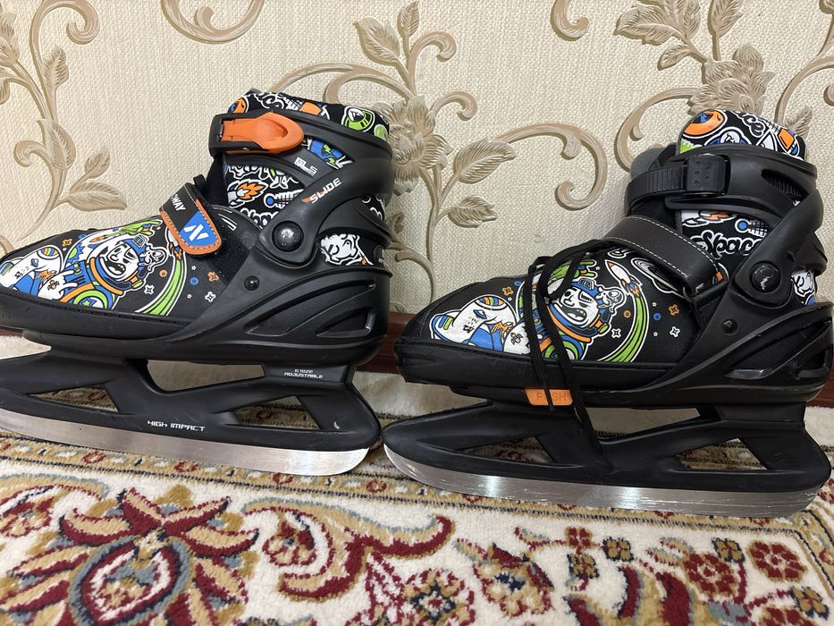 Продаются раздвижные коньки для мальчиков