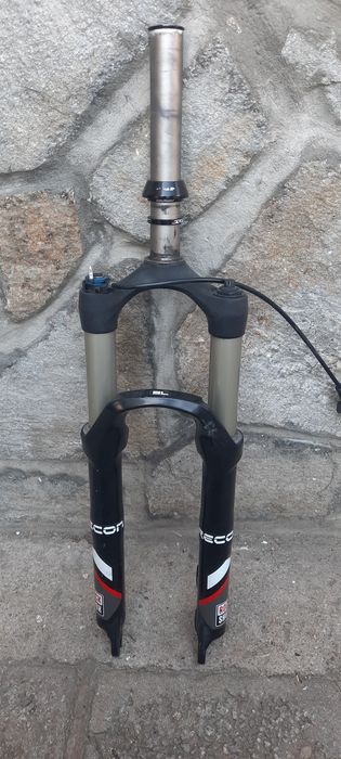 Вилки  Rock Shox Lyrik 29" и  Recon SL-26"