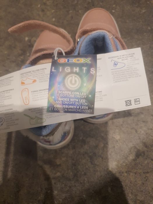 Нови Боти, размер 28,Geox